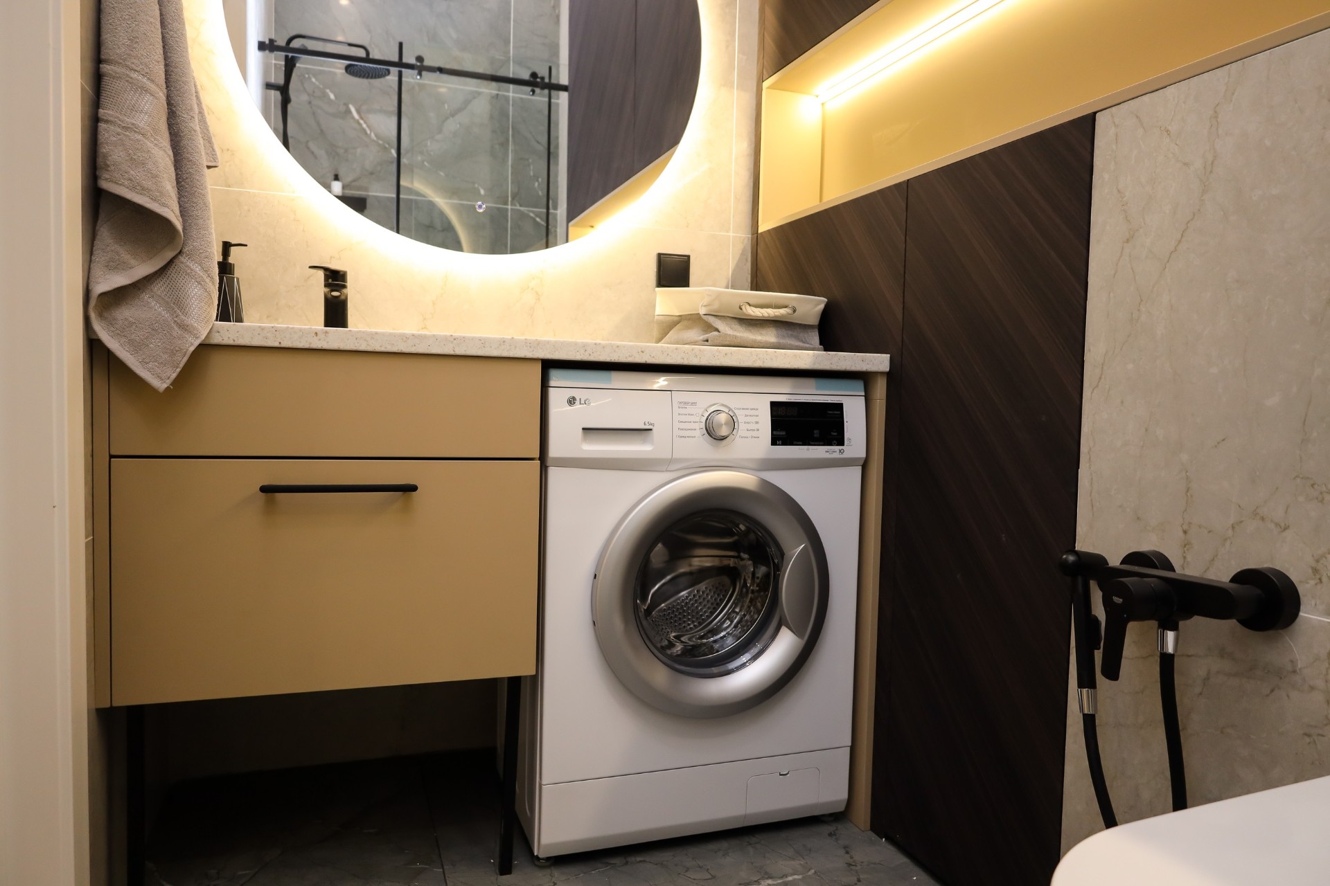 Apartment 64 m2 — 13